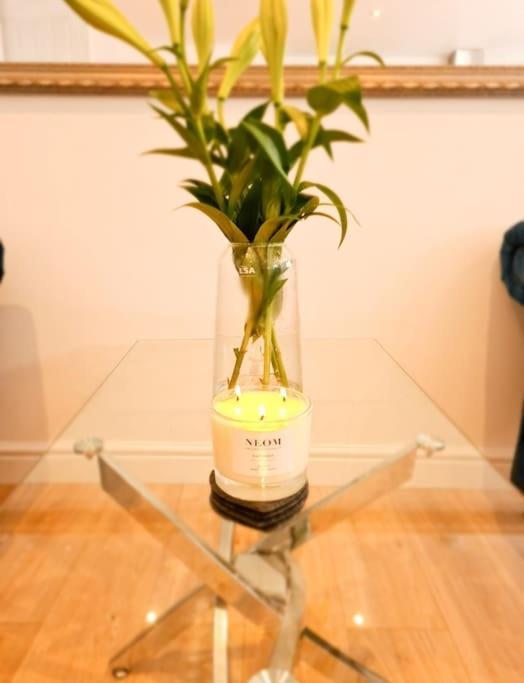 סקארבורו The Hideaway Luxury 5* 2 Bed Garden Apartment מראה חיצוני תמונה
